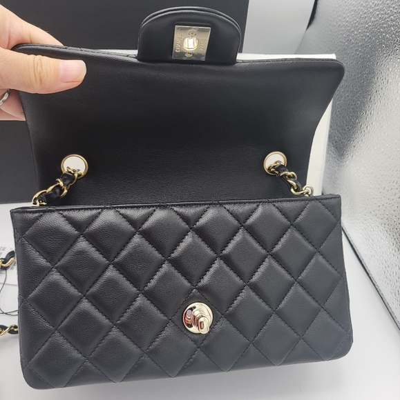 Brand new authentic Chanel classic mini flap. - Picture 6 of 16